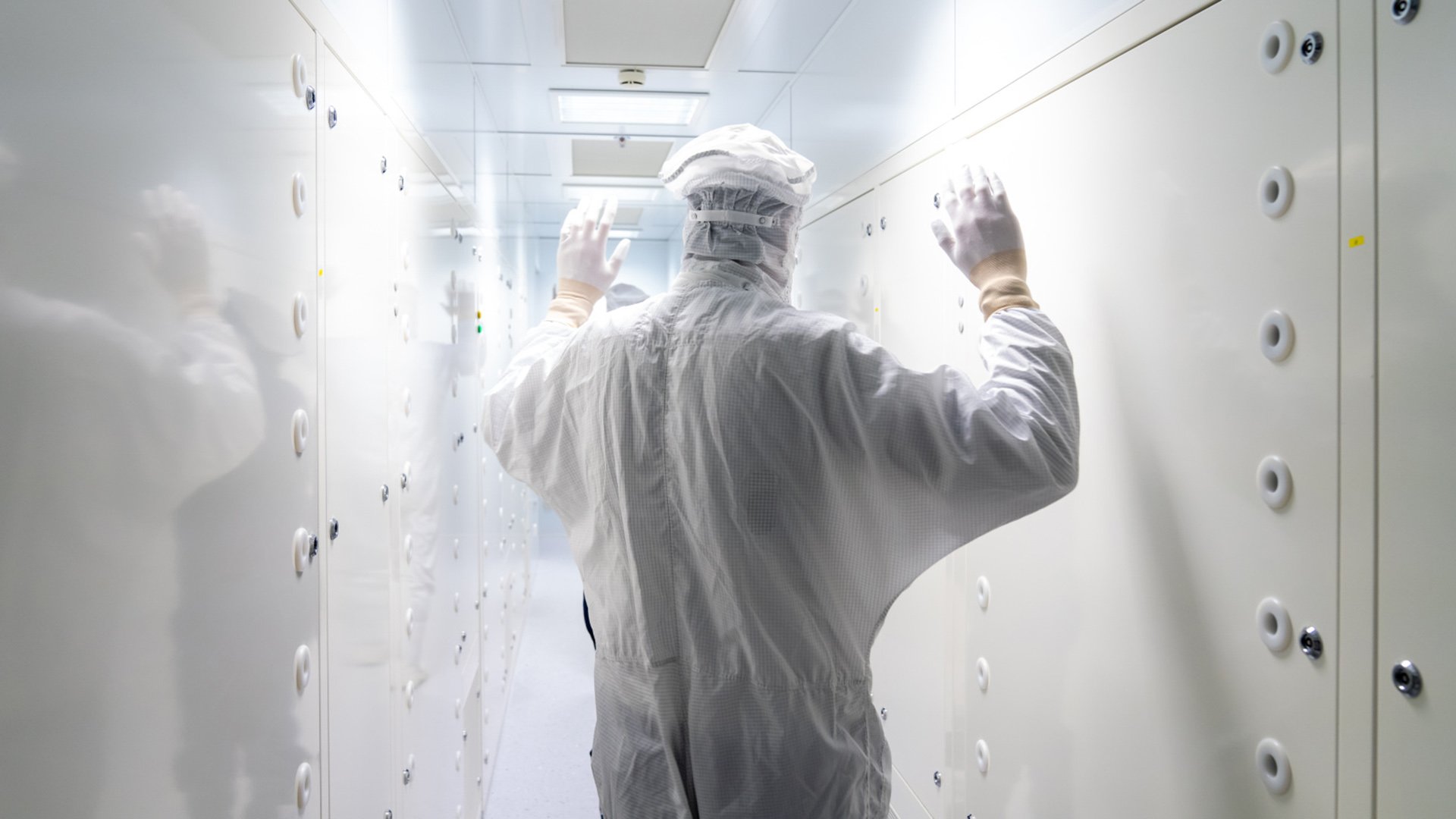 ASML cleanroom