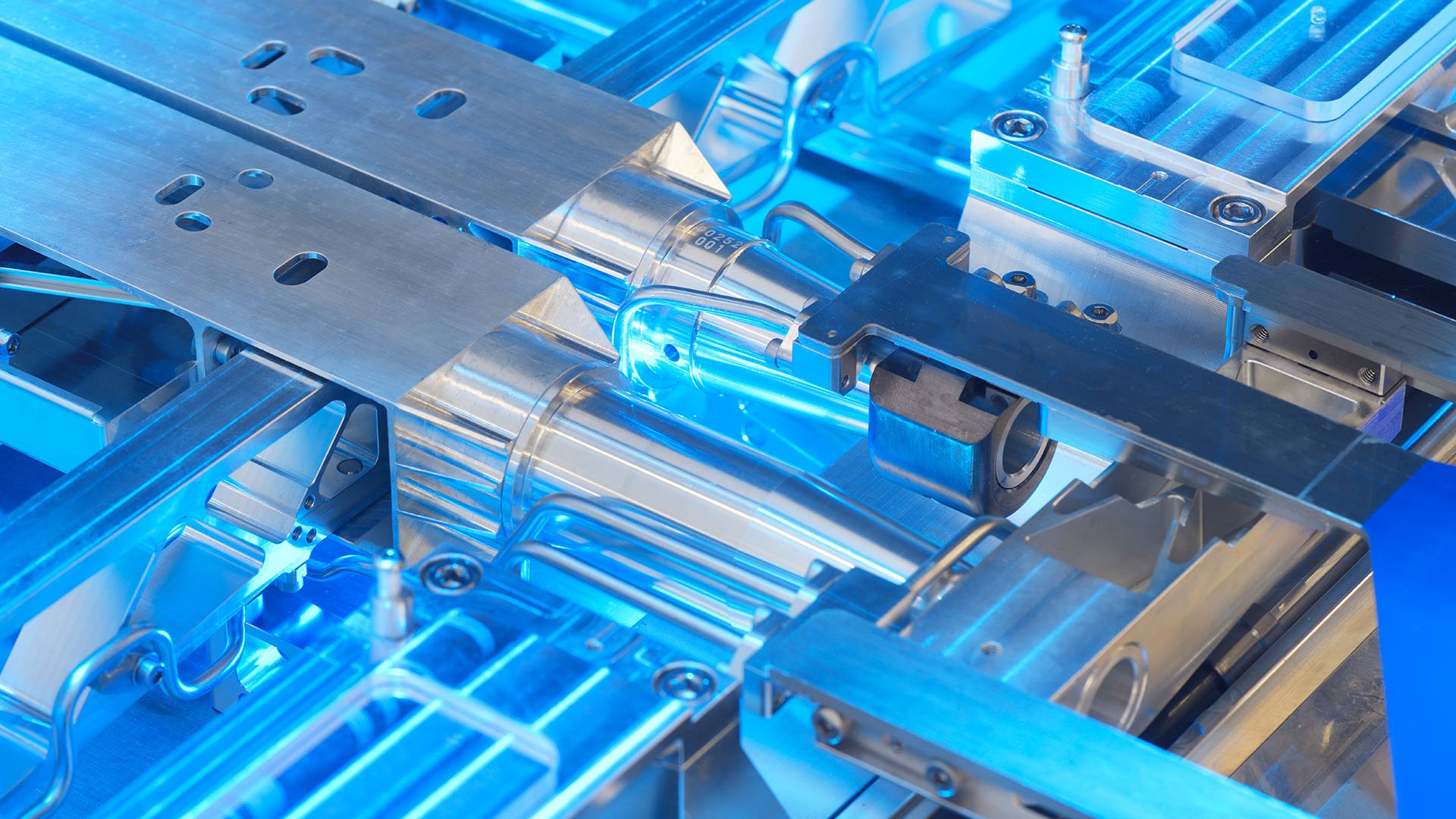 ASML retical making unit