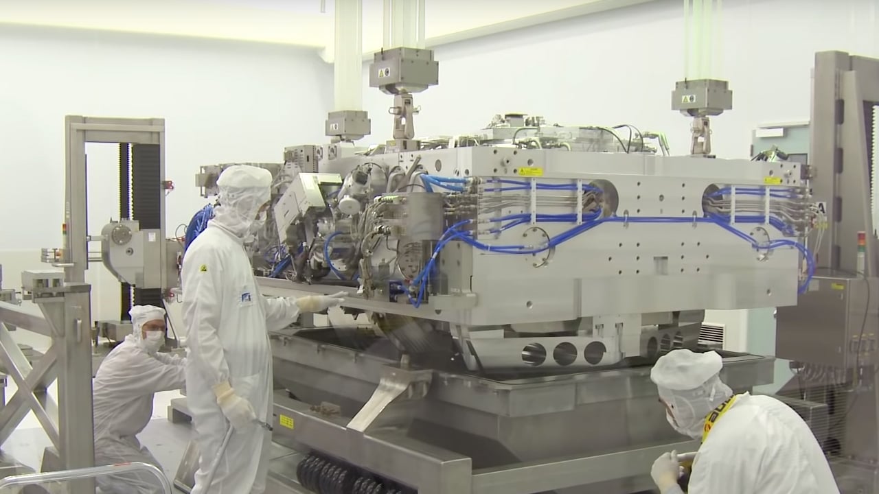 ASMLs cleanroom for EUV ASMLs cleanroom for EUV